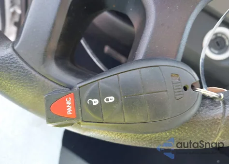 2013 Ram 1500 Slt из США, поврежденный, VIN 1C6RR6GG1DS597146